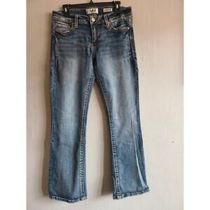 Women's 30" 30R Daytrip Buckle BKE Virgo bootcut jeans low rise medium wash